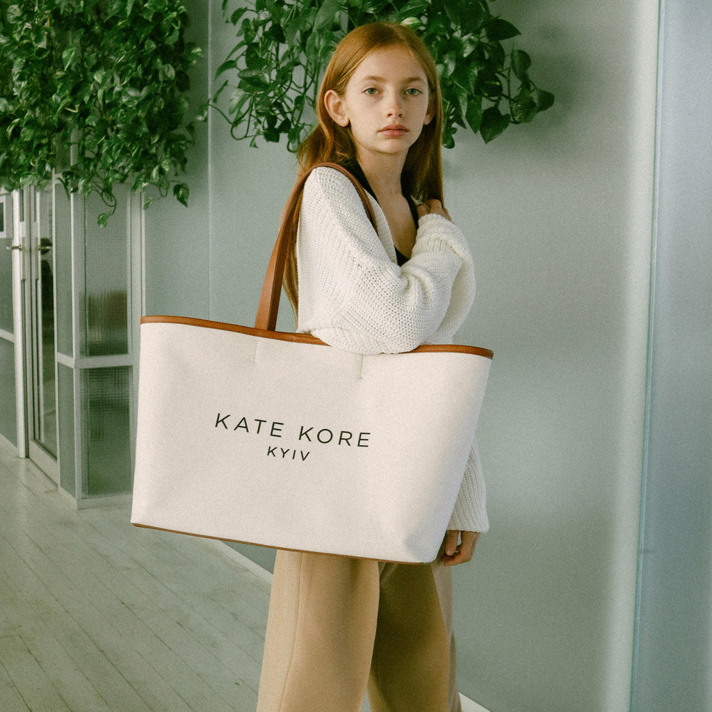 Canvas Logo Tote Amber