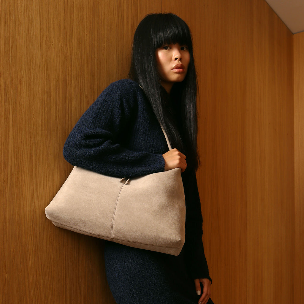 Hobo Beige Suede