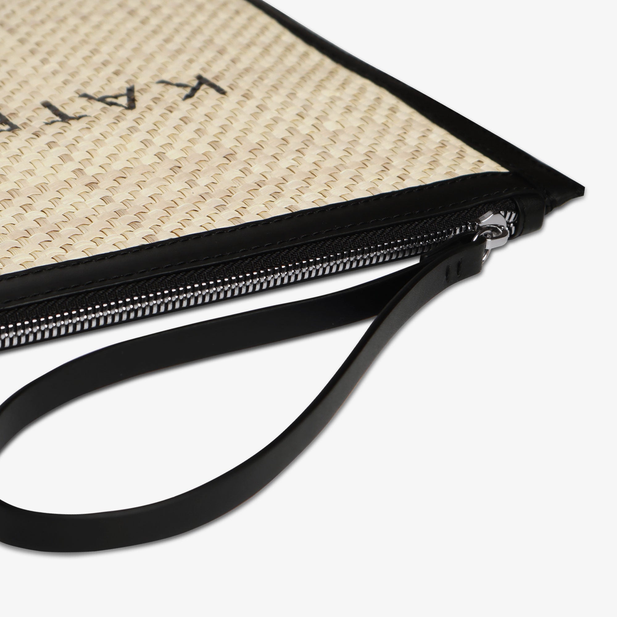 Straw Clutch