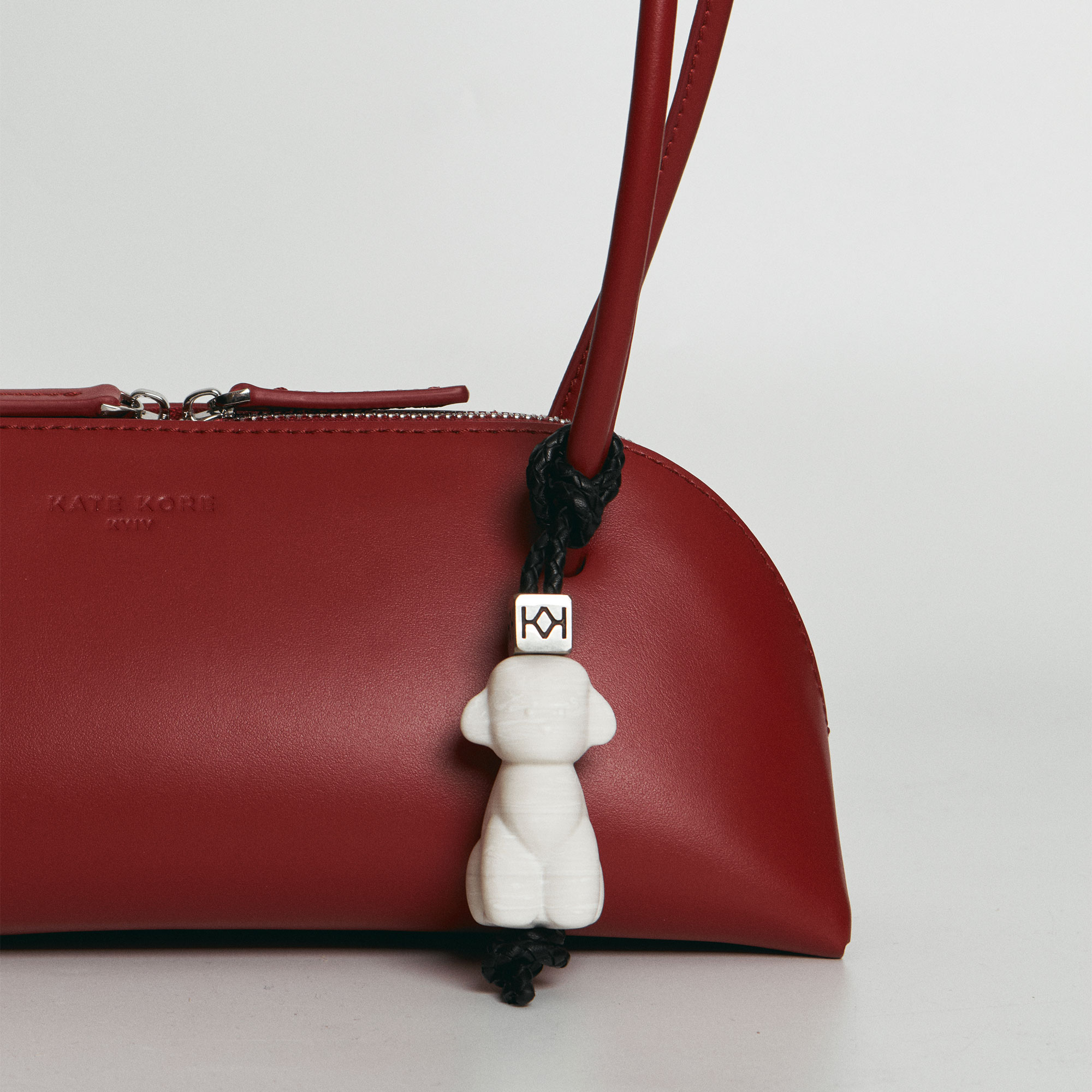 Bag-Charm-White-Stone-Poodel-Topa-on-bag-web